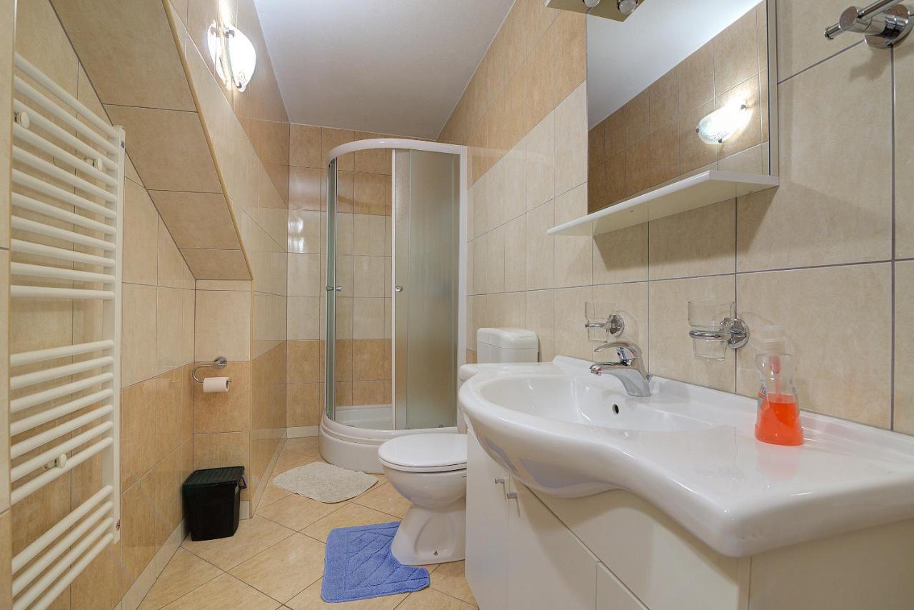 Apartments Lucia Senj 1 エクステリア 写真